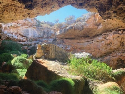 school_expedition_australia_indigenous_expedition_inside_the_caves
