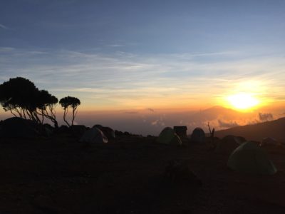 Killimanjaro_view_Camp