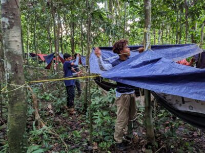 Borneo Life in Camps_Putting up Hammock