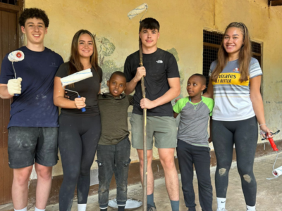 Group of students on a Camps International expedition in Kenya working on service learning projects and learning lessons beyond the classroom.